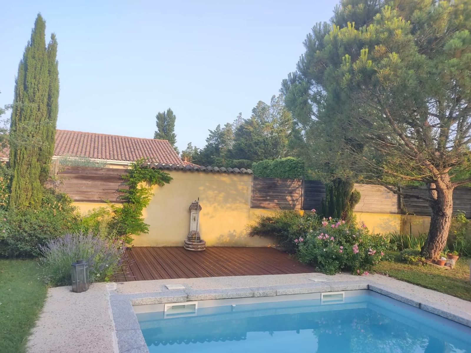 Bed and Breakfast La Frenaie Saint-Cyr-sur-le-Rhone Exterior foto