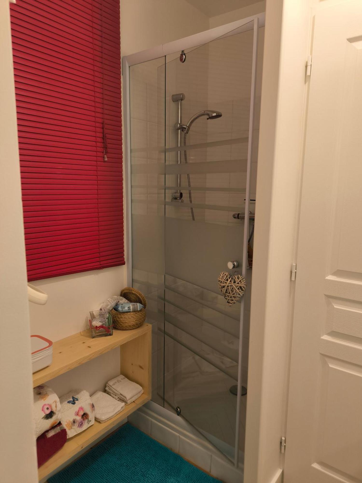 Bed and Breakfast La Frenaie Saint-Cyr-sur-le-Rhone Exterior foto