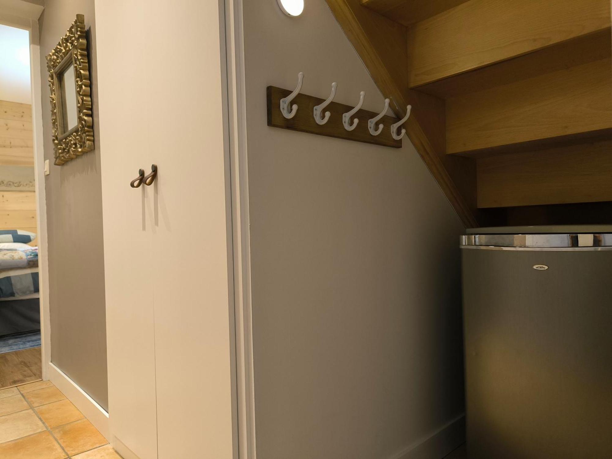 Bed and Breakfast La Frenaie Saint-Cyr-sur-le-Rhone Exterior foto